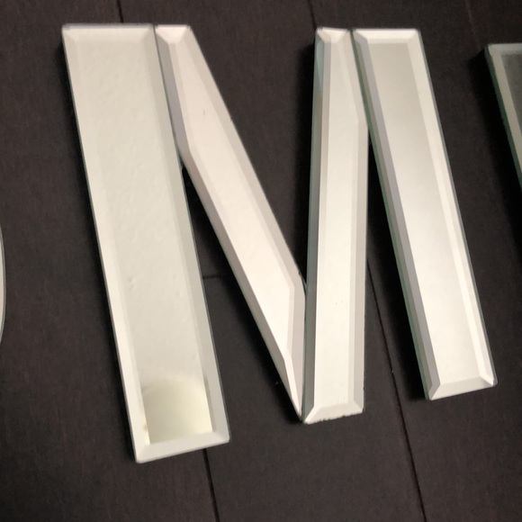 HOME Mirrored Letter Sign - Picture 3 of 16
